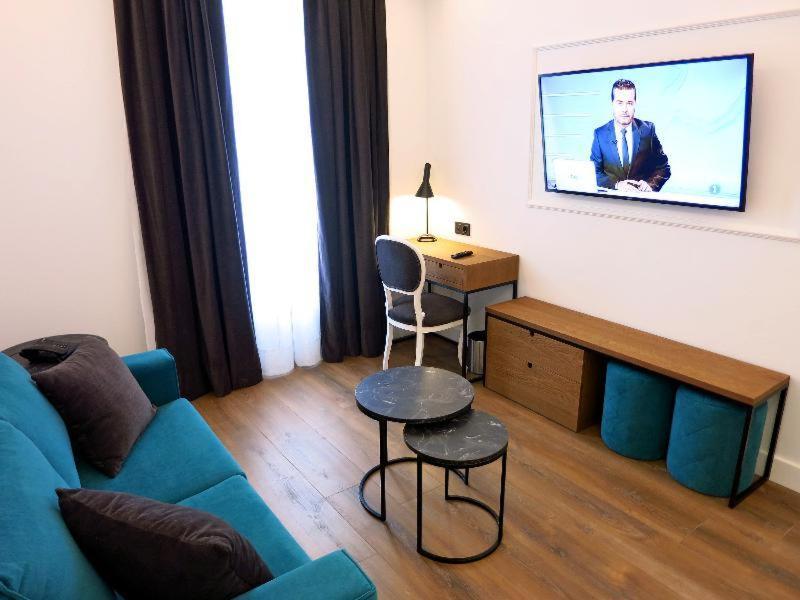 Hotel Colon Plaza Valladolid Bilik gambar